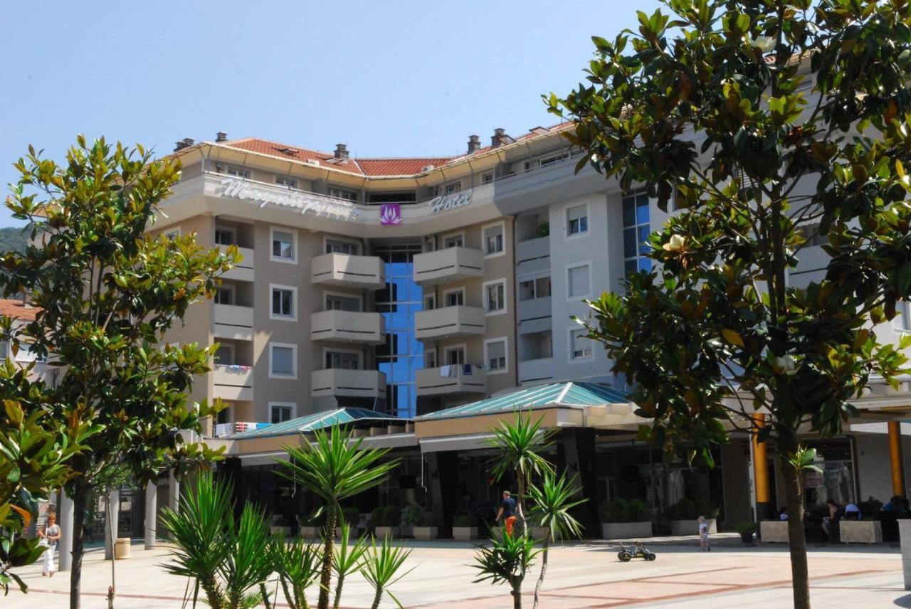Magnolia Place Tivat Exteriör bild