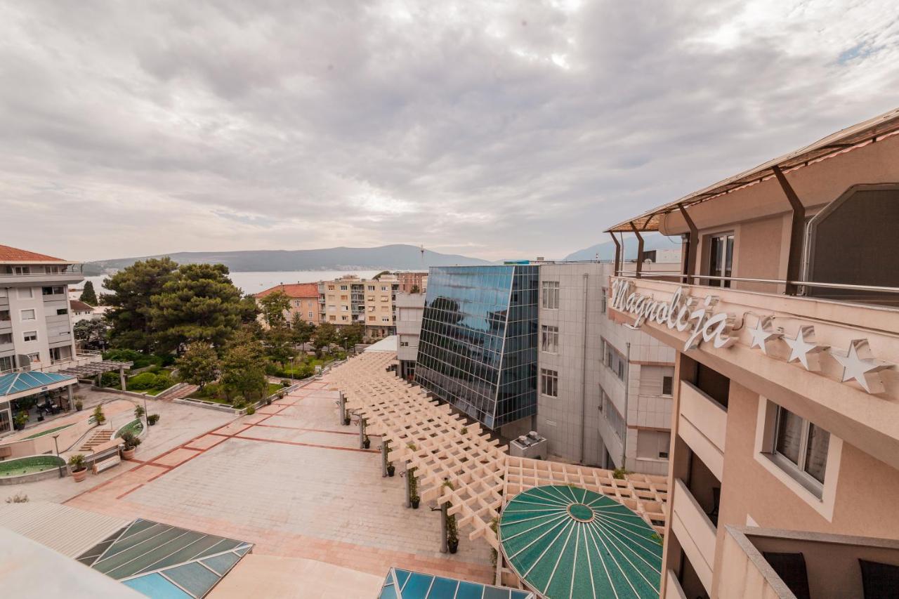 Magnolia Place Tivat Exteriör bild
