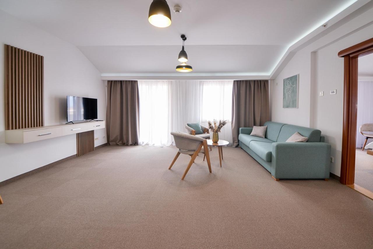 Magnolia Place Tivat Exteriör bild